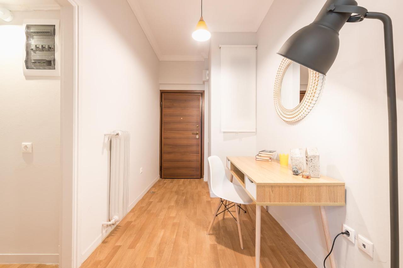 Gorgeous & Modern At Ampelokipi Metro Station By Greece Apartments Athens Exterior photo